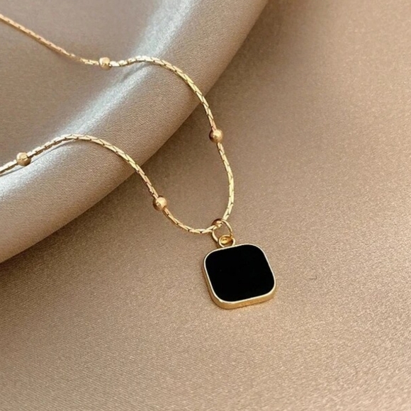 Black Minimalist Necklace - Picture 7 of 7